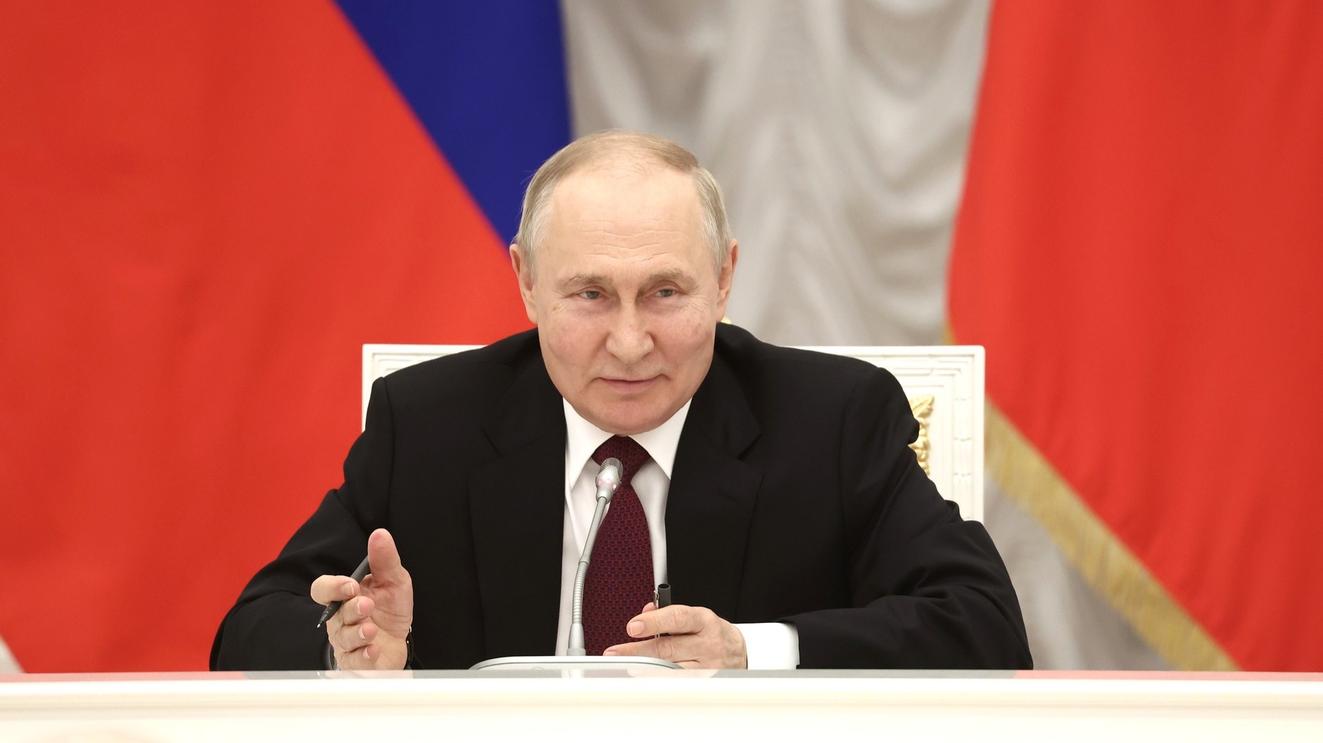 Владимир Путин подписал Перечень поручений по итогам Наблюдательного совета платформы «Россия – страна возможностей»