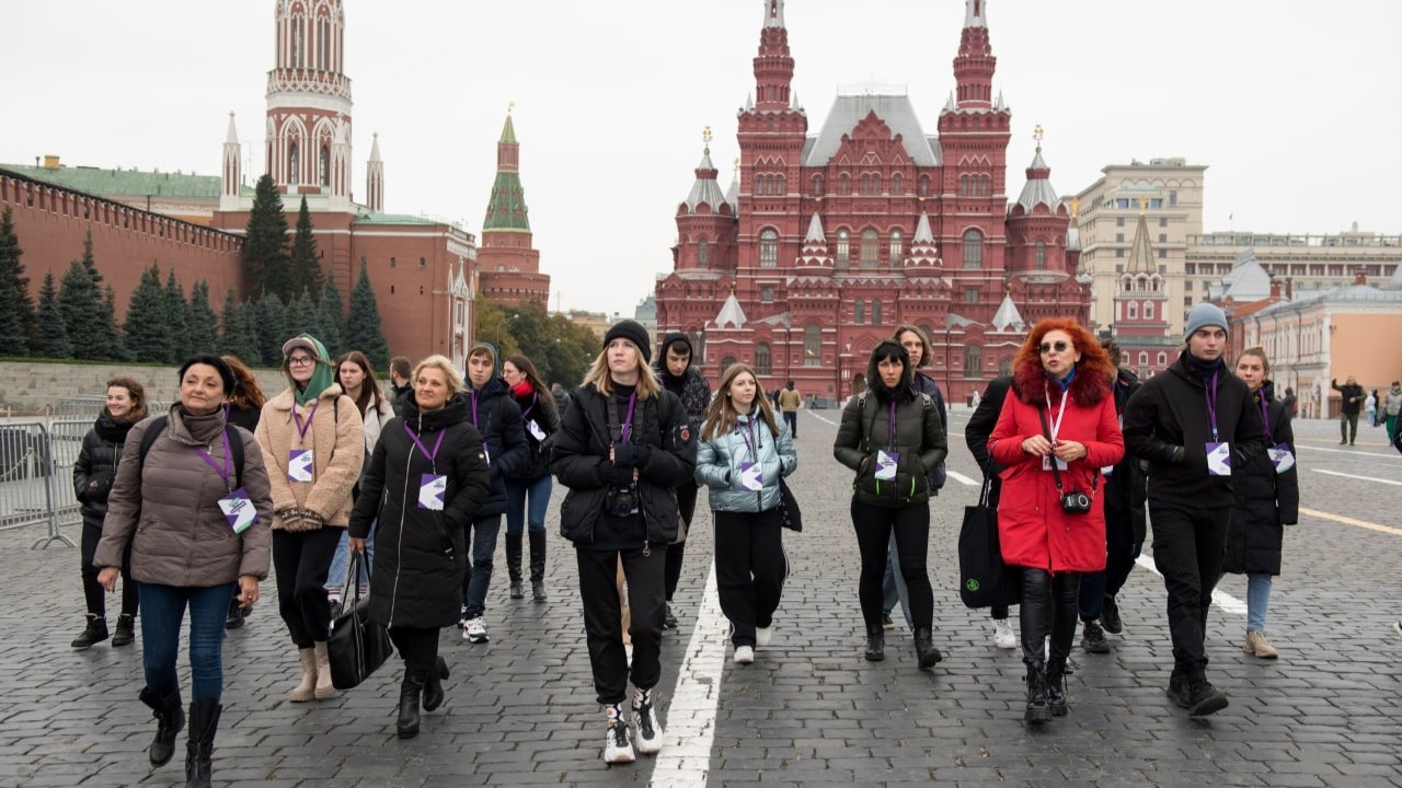 Победители конкурса «Пишем будущее» посетили Москву в рамках программы «Больше, чем путешествие»