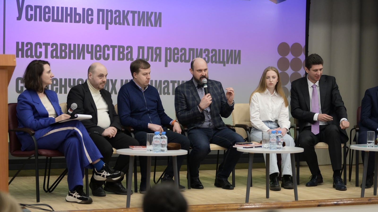 Лидеры России раскрыли секреты успешного наставничества на Петербургском международном образовательном форуме