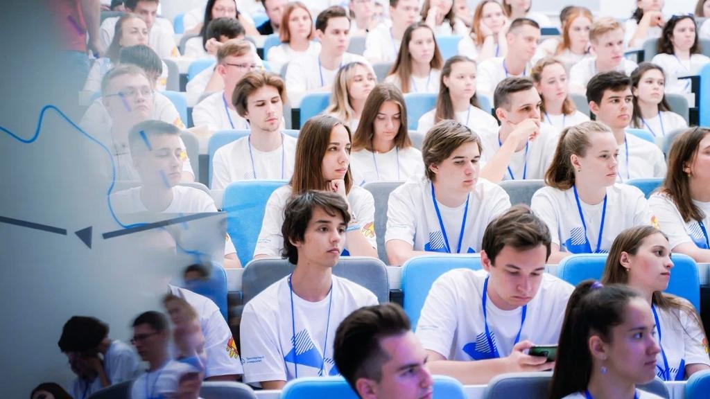 В Российском университете транспорта открылась Летняя школа «Транспорт 2030» для участников олимпиады «Я – профессионал»