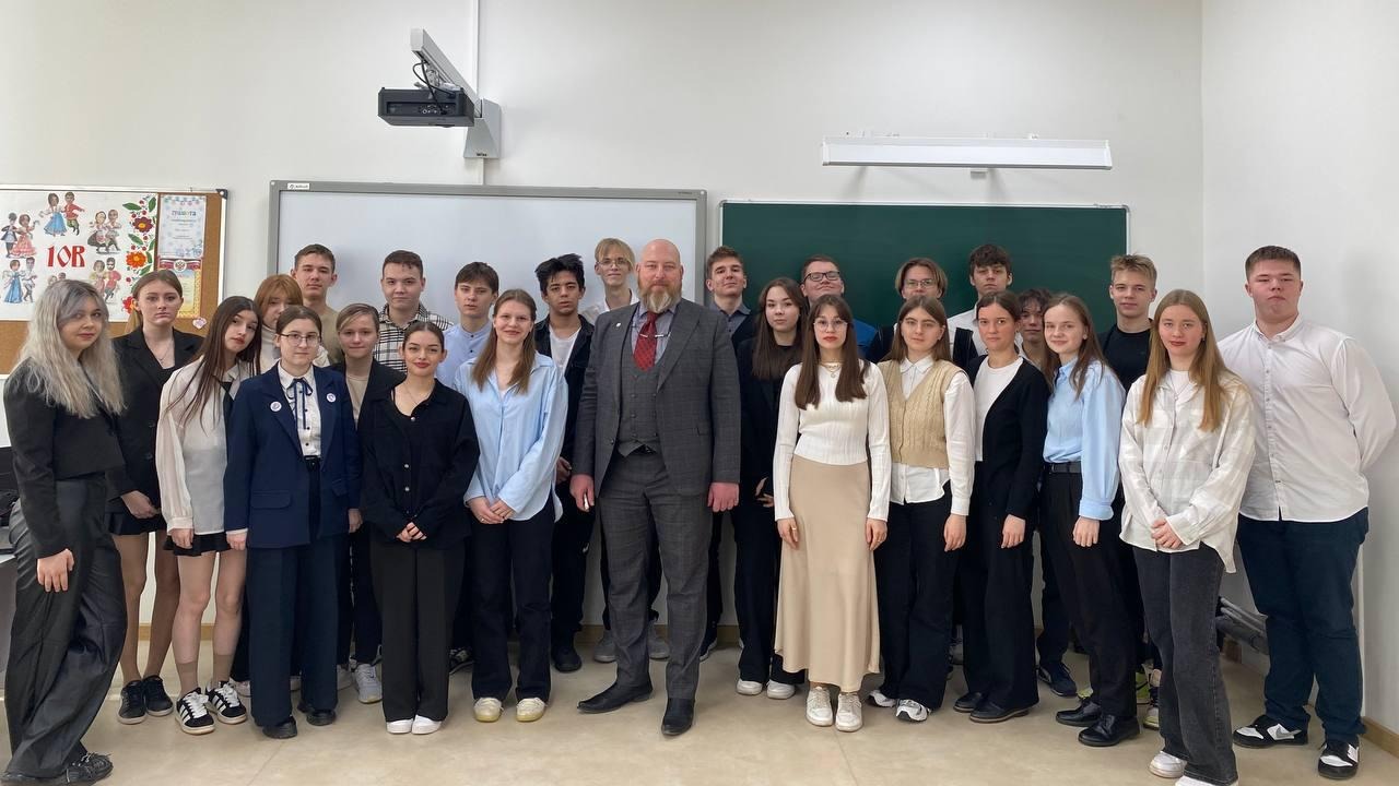 Участники конкурса «Лидеры России» провели ряд мастер-классов в рамках Фестиваля финансовой культуры и грамотности